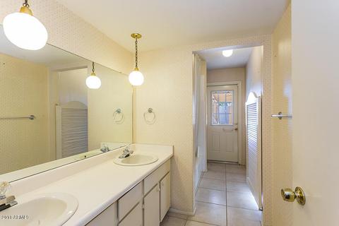2439 E Lincoln Cir, Phoenix, AZ 85016 photo 23