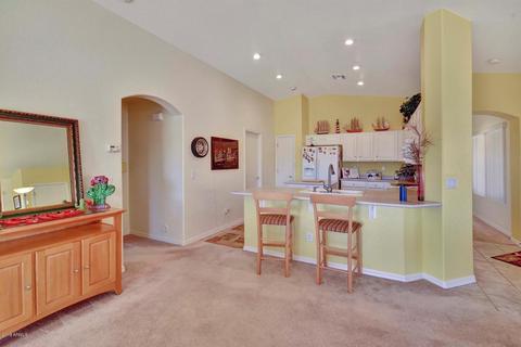 4717 E Peartree Ln, Gilbert, AZ 85298 photo 9