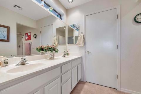 4717 E Peartree Ln, Gilbert, AZ 85298 photo 17