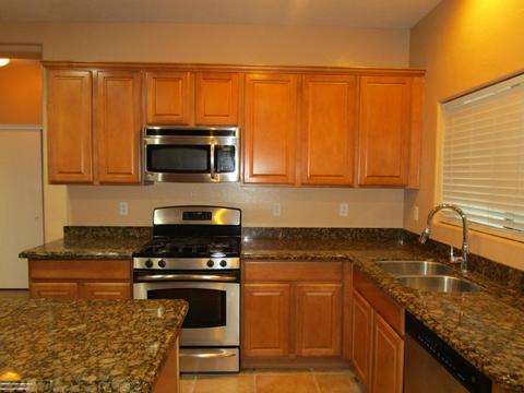 2015 N 94th Ln, Phoenix, AZ 85037 photo 9
