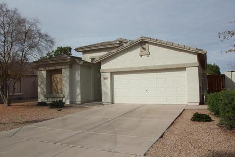 2574 S Buckaroo Trl, Gilbert, AZ 85297 photo 1