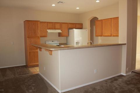 2574 S Buckaroo Trl, Gilbert, AZ 85297 photo 2