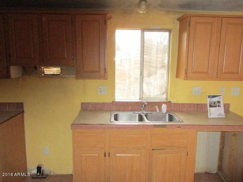 213 7th Ave E, Buckeye, AZ 85326 photo 5