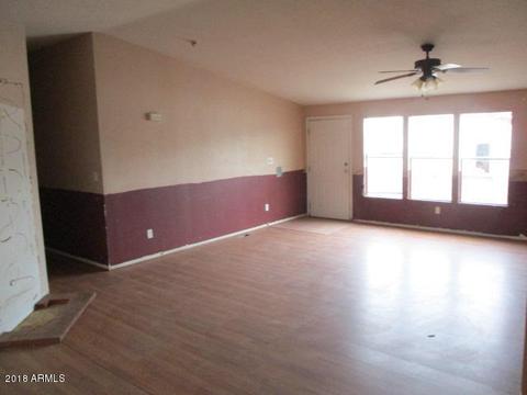 213 7th Ave E, Buckeye, AZ 85326 photo 4
