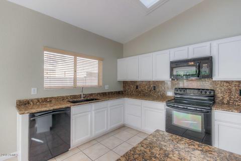 1208 N Cliffside Dr, Gilbert, AZ 85234 photo 5