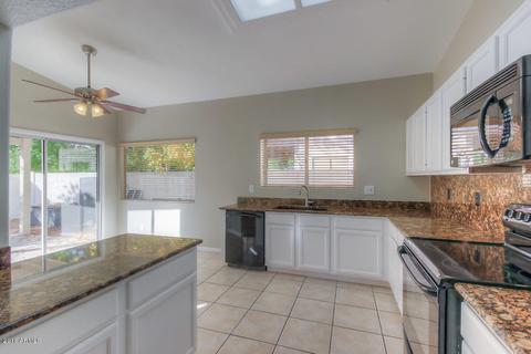1208 N Cliffside Dr, Gilbert, AZ 85234 photo 7