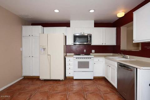 305 E Orchid Ln, Phoenix, AZ 85020 photo 6