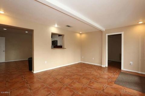 305 E Orchid Ln, Phoenix, AZ 85020 photo 9