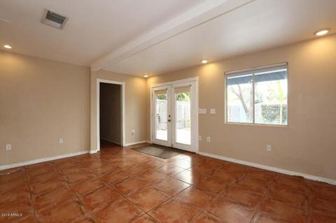305 E Orchid Ln, Phoenix, AZ 85020 photo 8