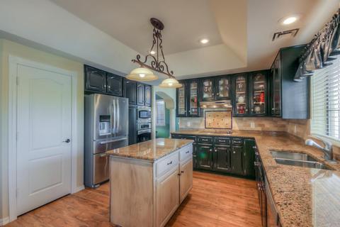 6327 E Star Valley Cir, Mesa, AZ 85215 photo 4