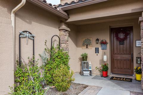 2580 E Orleans Dr, Gilbert, AZ 85298 photo 2