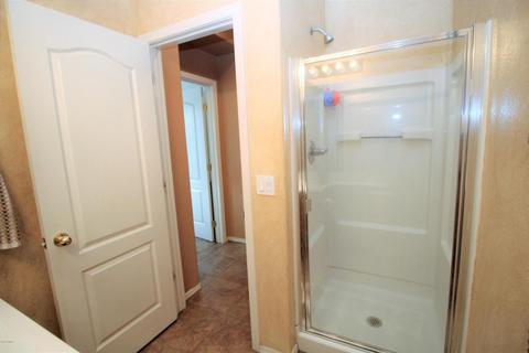 1038 E Iris Dr, Chandler, AZ 85286 photo 9