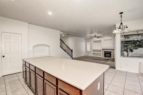 992 E San Tan Dr, Gilbert, AZ 85296 photo 8