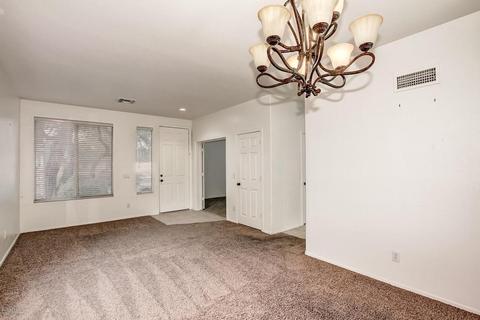 992 E San Tan Dr, Gilbert, AZ 85296 photo 6