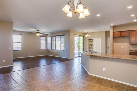 1665 S Constellation Way, Gilbert, AZ 85295 photo 3