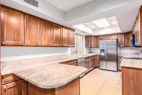 749 E Tuckey Ln, Phoenix, AZ 85014 photo 13