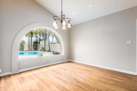749 E Tuckey Ln, Phoenix, AZ 85014 photo 8