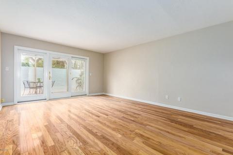 749 E Tuckey Ln, Phoenix, AZ 85014 photo 17