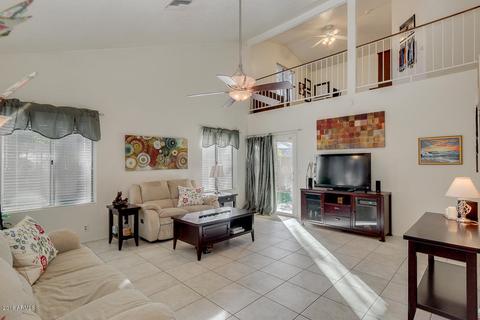 4339 E Morrow Dr, Phoenix, AZ 85050 photo 2