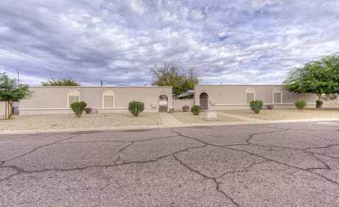 4940-4944 E Holly St, Phoenix, AZ 85008 photo 1