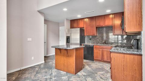3435 E Lance Ln, Phoenix, AZ 85018 photo 6