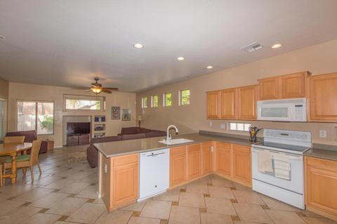 978 S Oak St, Gilbert, AZ 85233 photo 7