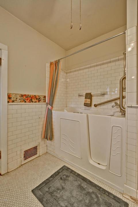 341 E Monte Vista Rd, Phoenix, AZ 85004 photo 19