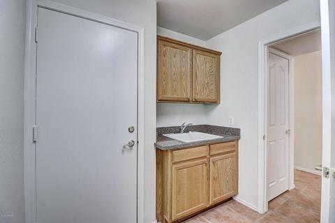 4218 E Kirkland Rd, Phoenix, AZ 85050 photo 12