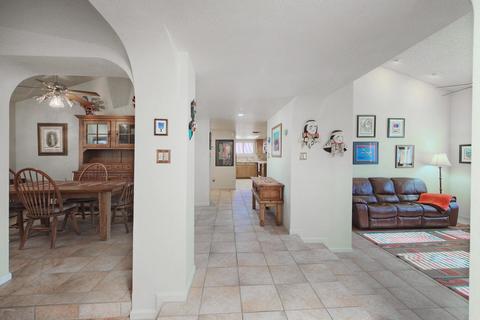 1940 E Betty Elyse Ln, Phoenix, AZ 85022 photo 9