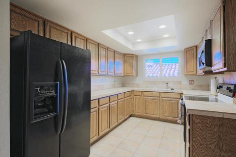 1940 E Betty Elyse Ln, Phoenix, AZ 85022 photo 12