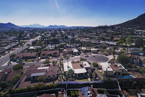1940 E Betty Elyse Ln, Phoenix, AZ 85022 photo 33
