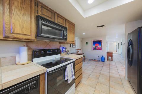 1940 E Betty Elyse Ln, Phoenix, AZ 85022 photo 14