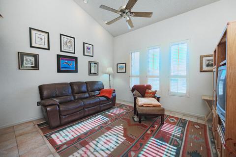 1940 E Betty Elyse Ln, Phoenix, AZ 85022 photo 8