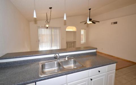 7044 S 41st St, Phoenix, AZ 85042 photo 6