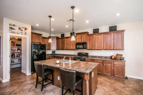 5515 S Cardinal St, Gilbert, AZ 85298 photo 9
