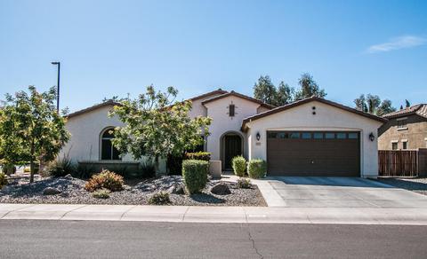 5515 S Cardinal St, Gilbert, AZ 85298 photo 1