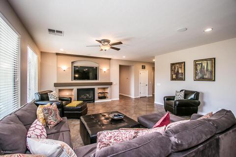5515 S Cardinal St, Gilbert, AZ 85298 photo 4