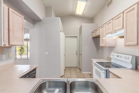 2225 E Kelton Ln, Phoenix, AZ 85022 photo 9