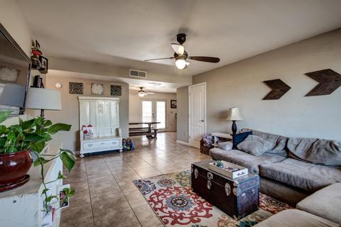 425 E Julie Dr, Tempe, AZ 85283 photo 2