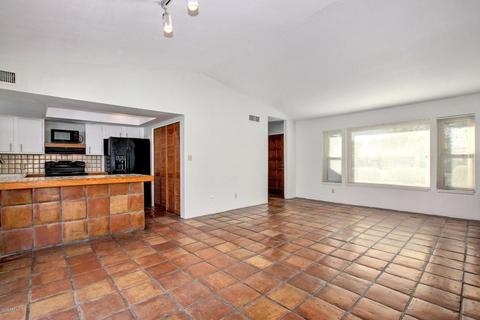 3842 E Dahlia Dr, Phoenix, AZ 85032 photo 9