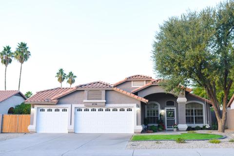 3736 E Morrow Dr, Phoenix, AZ 85050 photo 1