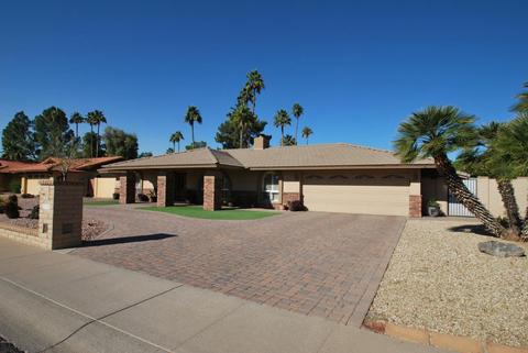 218 E Acapulco Ln, Phoenix, AZ 85022 photo 2