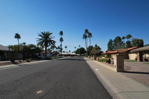 218 E Acapulco Ln, Phoenix, AZ 85022 photo 5