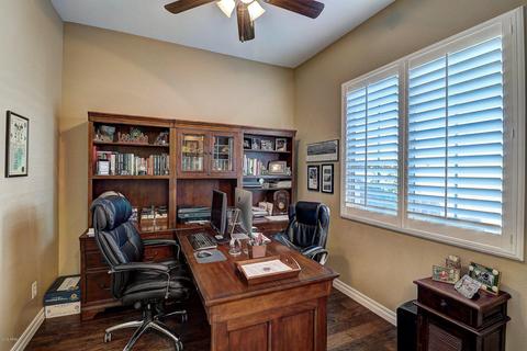 2437 E Orleans Dr, Gilbert, AZ 85298 photo 9