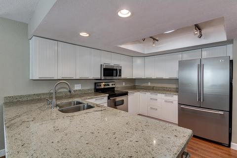 4428 E Zuni Ct, Phoenix, AZ 85044 photo 2