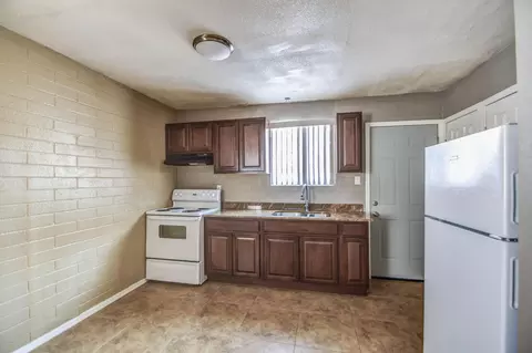 8827 N 3rd St, Phoenix, AZ 85020 photo 4