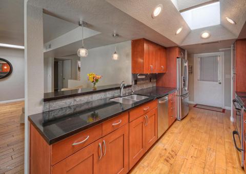 3264 E Vogel Ave, Phoenix, AZ 85028 photo 4