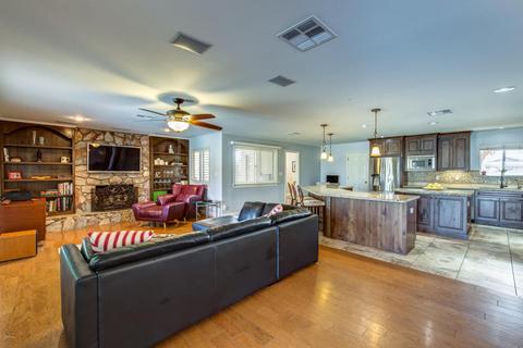 334 E Forest Hills Dr, Phoenix, AZ 85022 photo 4