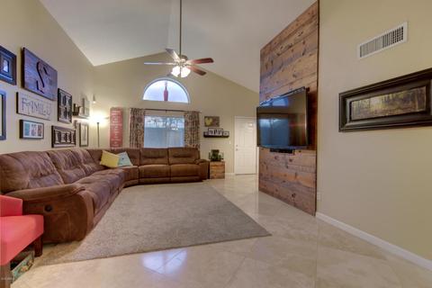 418 E Taro Ln, Phoenix, AZ 85024 photo 4
