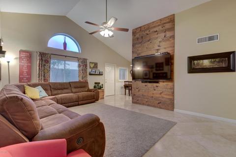 418 E Taro Ln, Phoenix, AZ 85024 photo 5